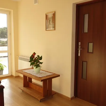 Hostel Comeinn Zielonka (Wolomin)
