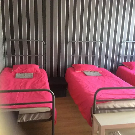 Hostel Comeinn Zielonka (Wolomin)