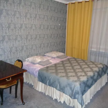 Hostel Comeinn *